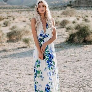 Vici Hawaiian floral ruffle maxi dress